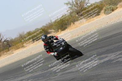 media/Mar-28-2022-Superbike Trackdays (Mon) [[b8603d0f67]]/Open Track Time/Turn 3 Inside/